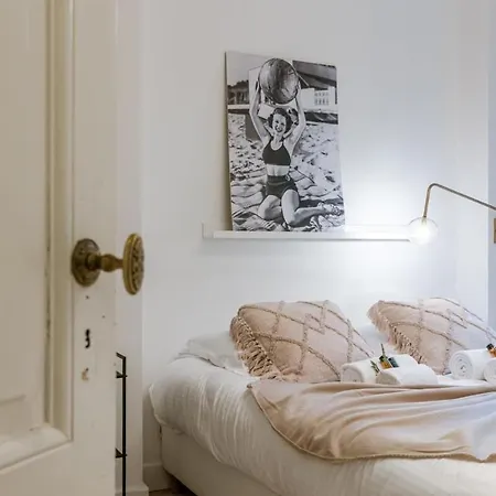 Huswell - Authentic Townhouse Near The - Pets Welcome! Blankenberge