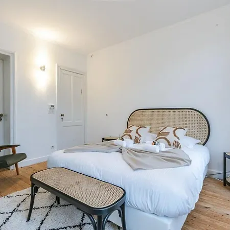 Huswell - Authentic Townhouse Near The - Pets Welcome! Casa de Férias