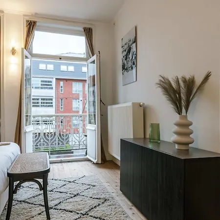 Casa de Férias Huswell - Authentic Townhouse Near The - Pets Welcome! Blankenberge