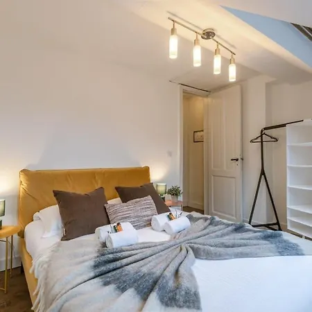 度假居 Huswell - Authentic Townhouse Near The - Pets Welcome! 布兰肯贝赫