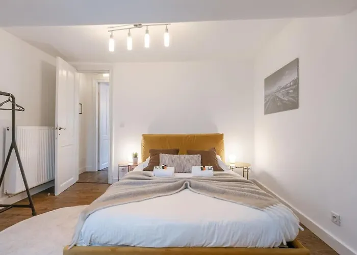 度假居 Huswell - Authentic Townhouse Near The - Pets Welcome!