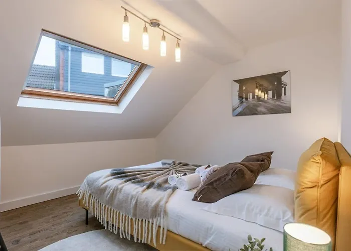 Huswell - Authentic Townhouse Near The - Pets Welcome! 度假居