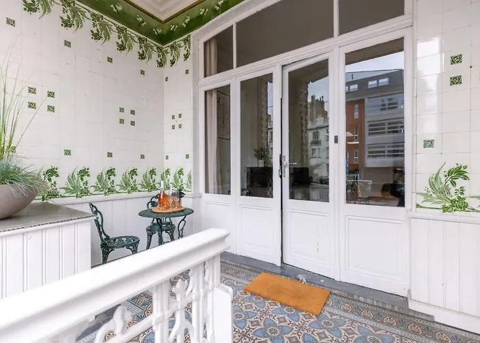 Huswell - Authentic Townhouse Near The - Pets Welcome! 度假居 *